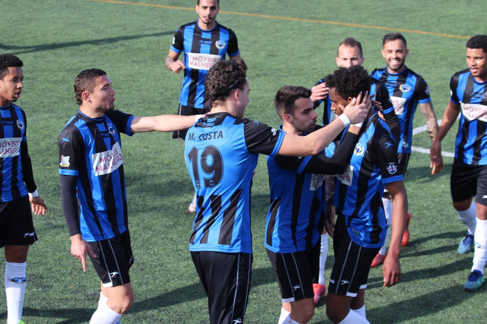 Futebol Sénior: CD Odiáxere goleia e encosta-se ao 3.º lugar