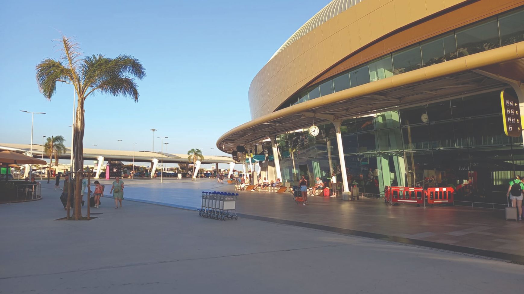 PCP: Problemas no controlo de fronteiras no Aeroporto de Faro