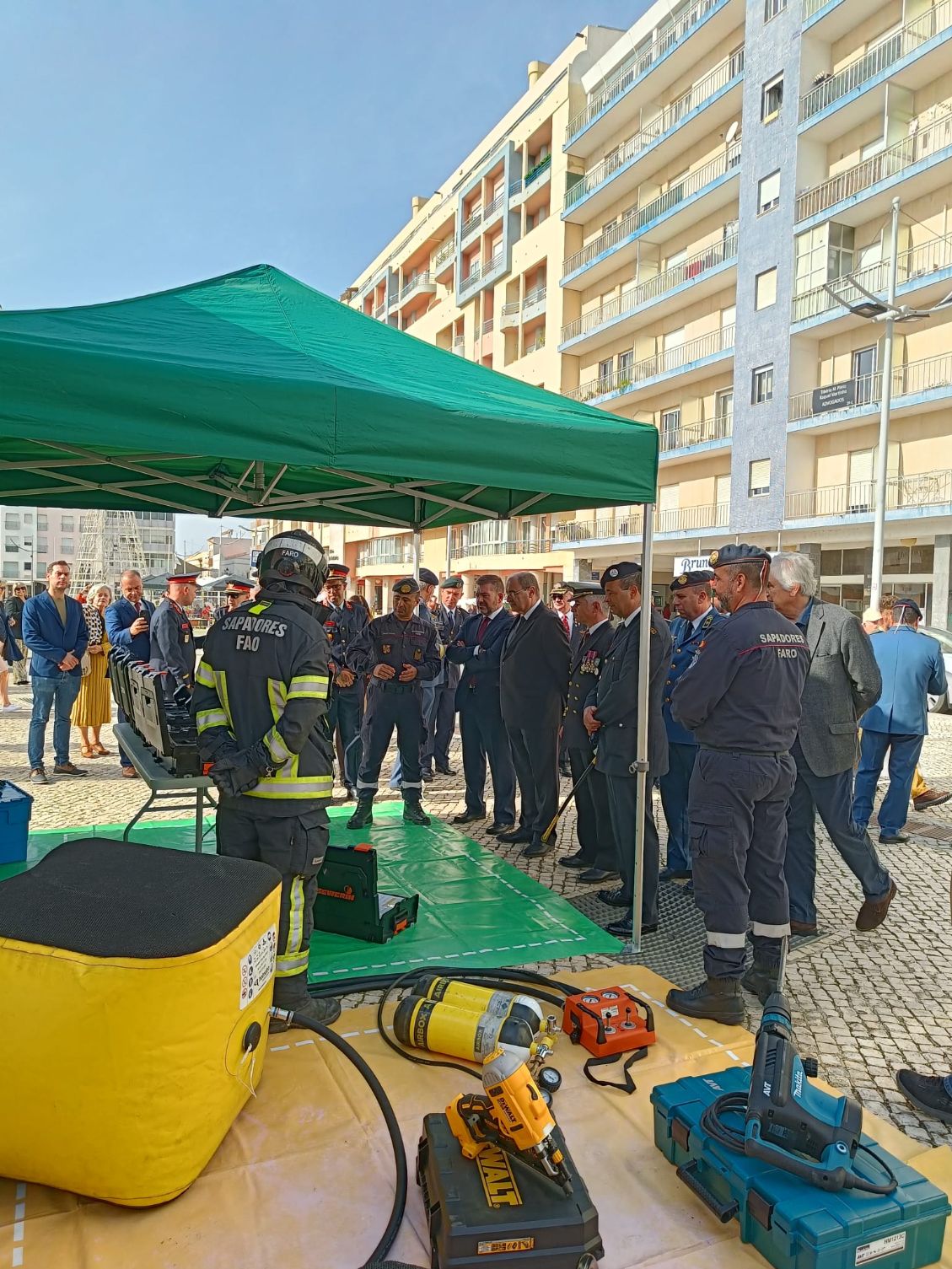 Companhia de Sapadores Bombeiros de Faro celebrou 142 anos com olhos postos no futuro