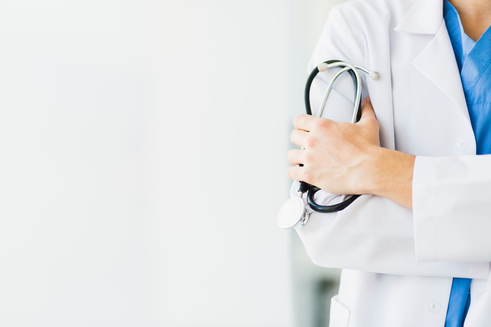 Reforço no SNS: ULS Algarve contrata 13 novos médicos e garante Médico de Família a 22 mil utentes