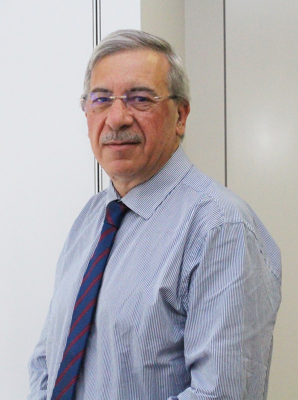 O pesadelo das camas extra nos Serviços de Medicina Interna na época de Inverno