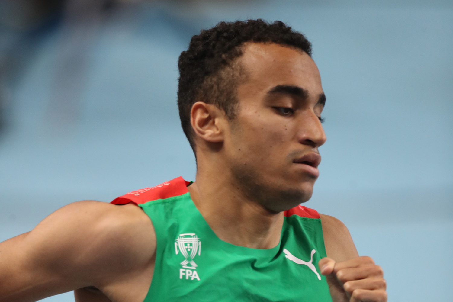 Município de Faro congratula Isaac Nader por título mundial dos 1.500 metros