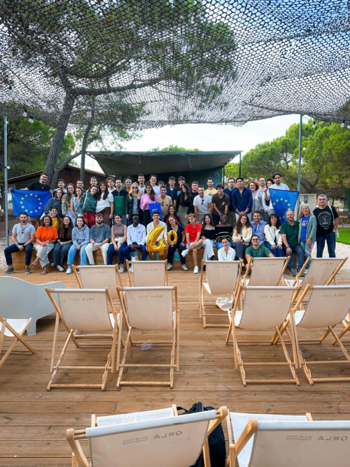 Jovens portugueses e espanhóis celebram os 40 anos da adesão de Portugal e Espanha à União Europeia nas Jornadas da Juventude Triplo AAA