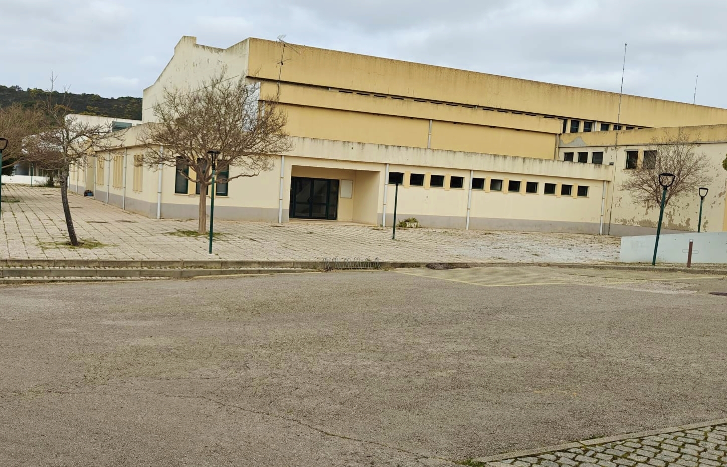 Câmara Municipal de Aljezur promove limpezas e remoção de areias