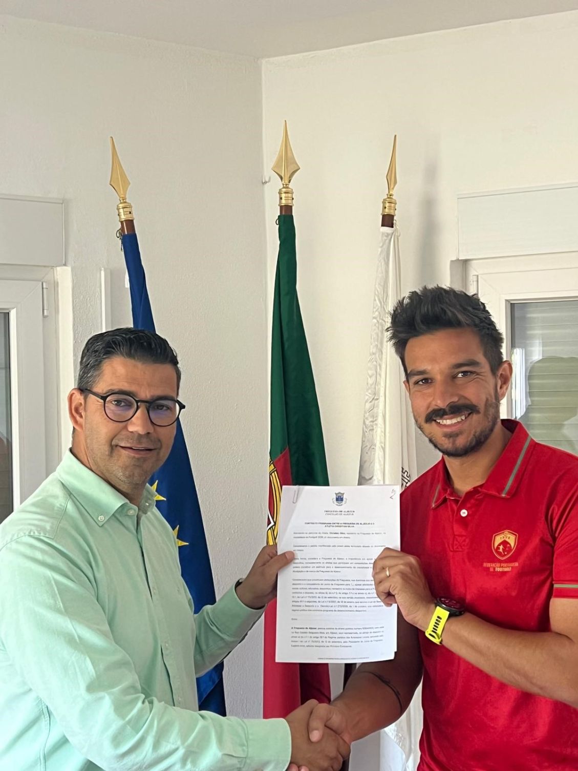 Celebração do Contrato-Programa de apoio entre o atleta Christian Silva e a Junta de Freguesia de Aljezur