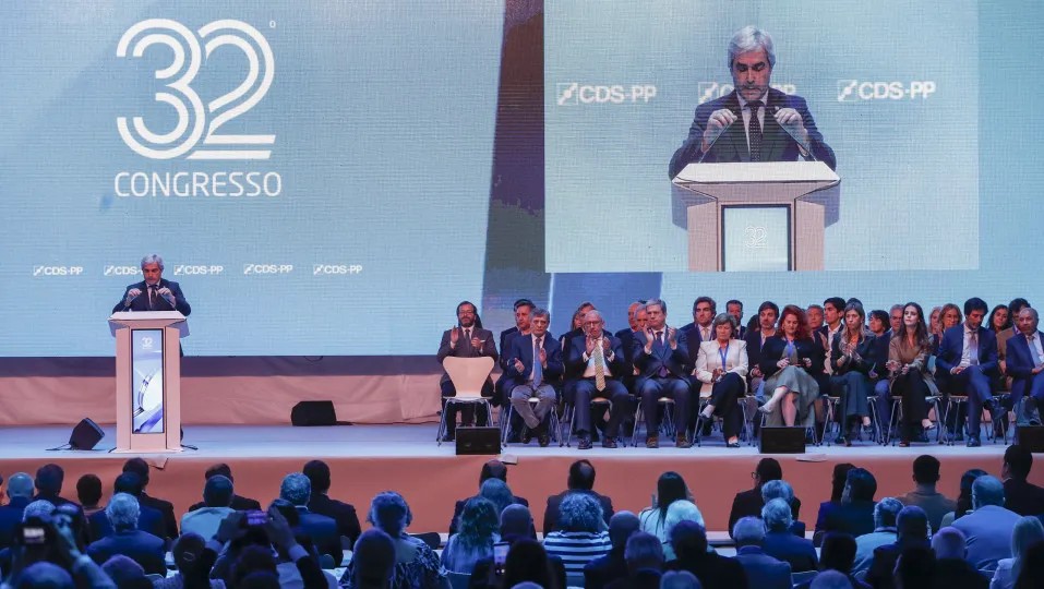 CDS Algarve afirma-se “historicamente” no plano nacional com seis dirigentes eleitos, em congresso, para os órgãos nacionais do partido no XXXII