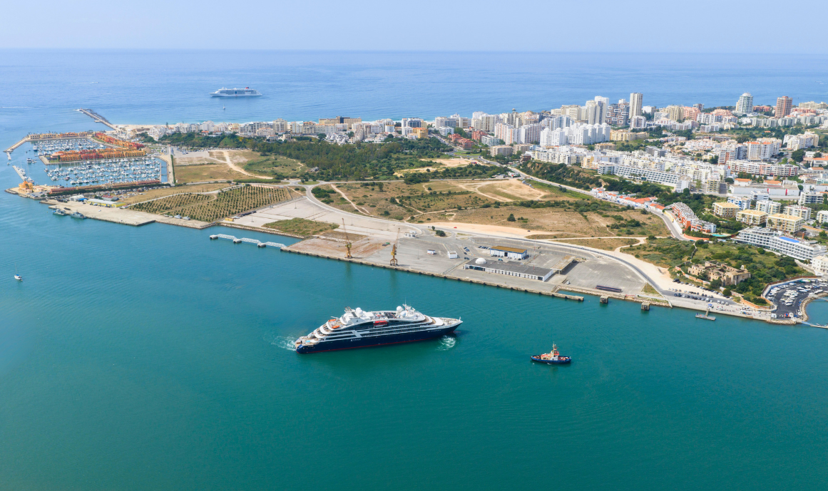 Novo recorde de passageiros assinala fim de semana histórico no Porto de Portimão