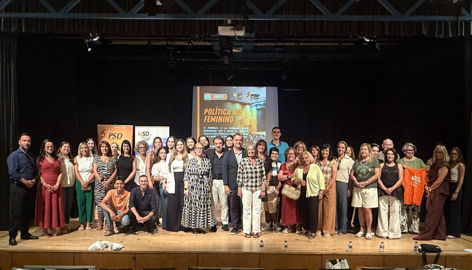 Mulheres Social Democratas de Faro promoveram a Conferência Política no Feminino em Faro