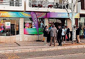 Ageas Seguros com loja premium em Lagos