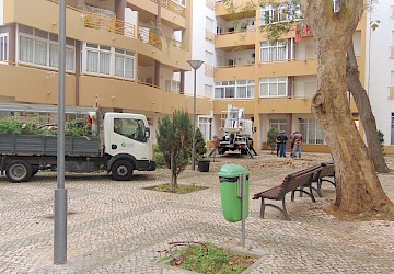 Equipa da Câmara Municipal de Lagos já fez intervenção no jardim da Marina Sol