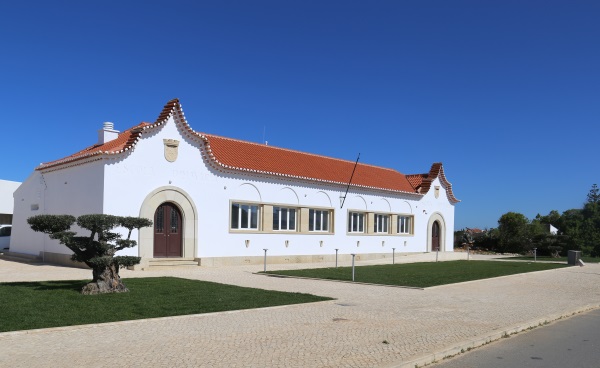 Antiga Escola Primária de Sagres é a nova sede do CRIS
