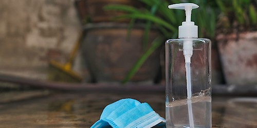 “O IVA das máscaras de protecção respiratória e do gel desinfectante de base alcoólica, passou de 23% para 6%?” A DECO informa…