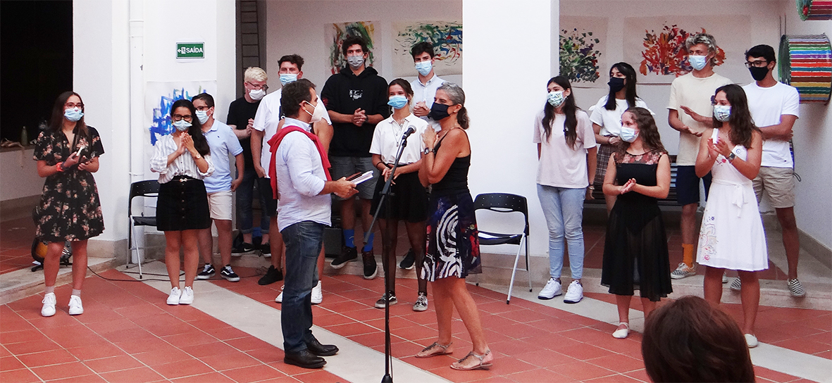 Bando de poetas e artistas pousou no Centro Cultural de Lagos
