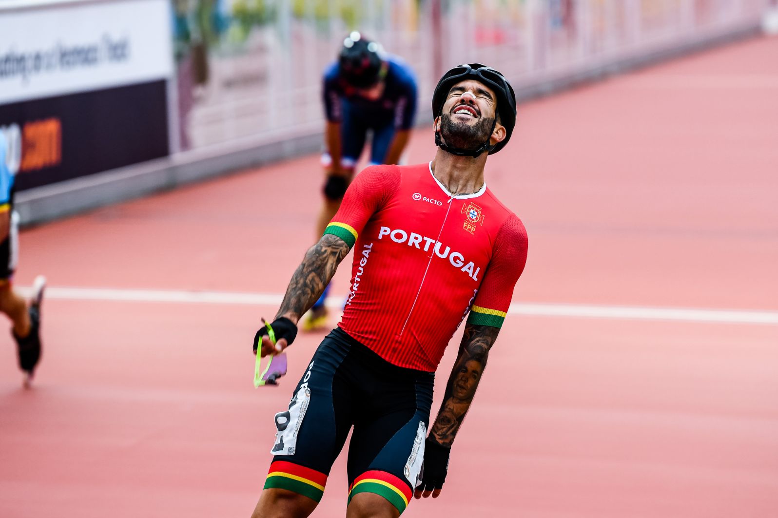 Diogo Marreiros 4x Campeão Europeu sobre rodas tenta apuramento Olímpico no Gelo