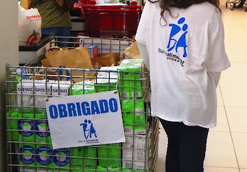 Bancos Alimentares Contra a Fome angariam mais de 1.680 toneladas de alimentos, com a colaboração de 22 mil voluntários